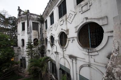 Ngôi trường có kiến trúc kỳ lạ ở Nam Định